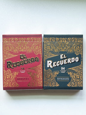 El Recuerdo 2 Deck Set (opened)