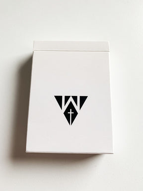 Madisonist Black (opened)