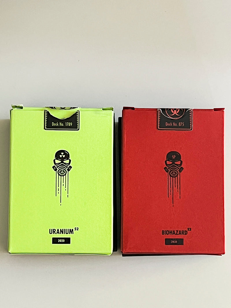 Uranium and Biohazard 2 Deck Set (opened)