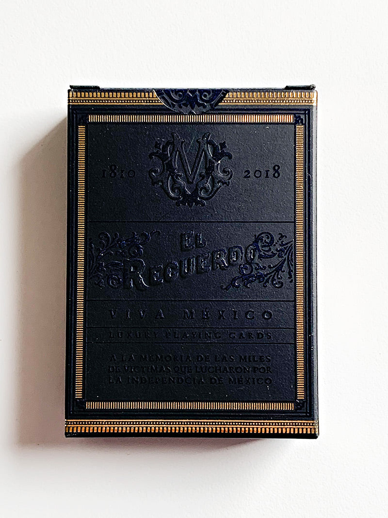 Muertos Iluminados (opened)